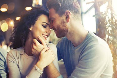 learn about sagittarius mans feelings when falling in love
